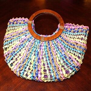 Cappelli Woven Straw Handbag – Boho Tote with Wooden Handles